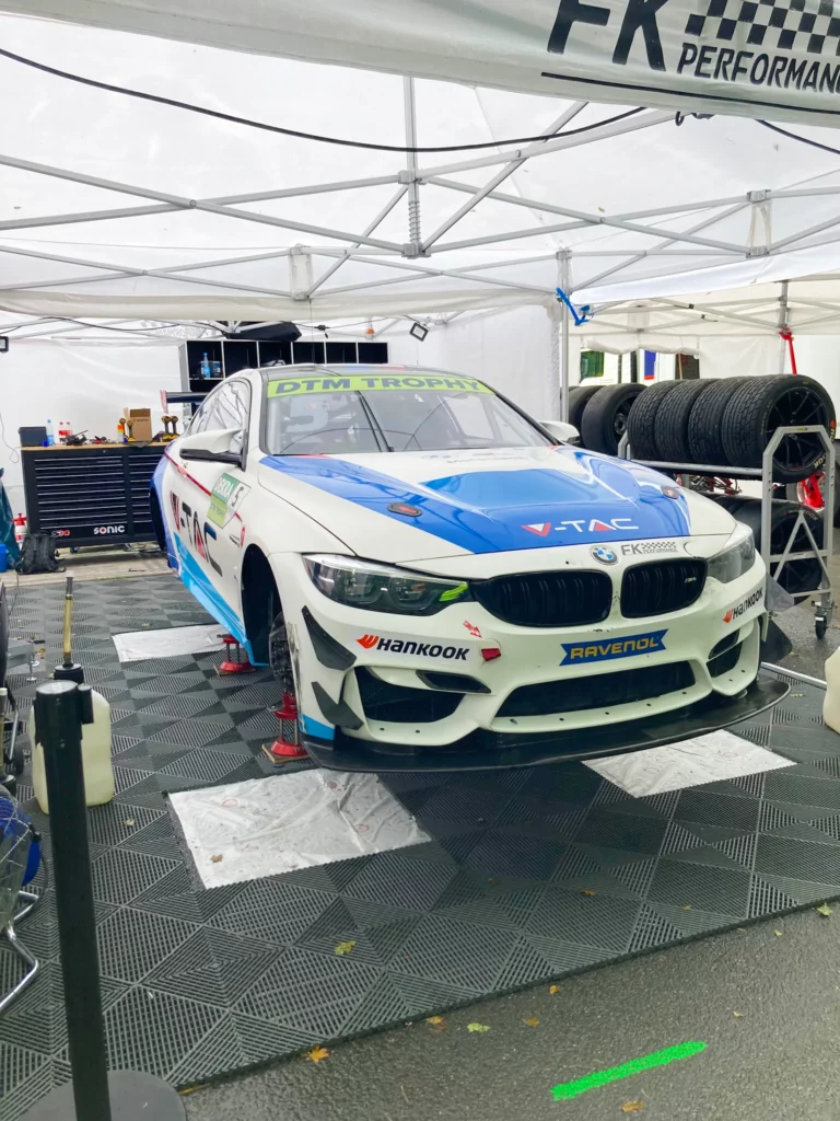 Mehr über den Artikel erfahren Der Motorsportservice von Auto-Kraftwerk