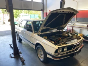 Die Reparatur und Restauration von BMW Youngtimern und Oldtimern