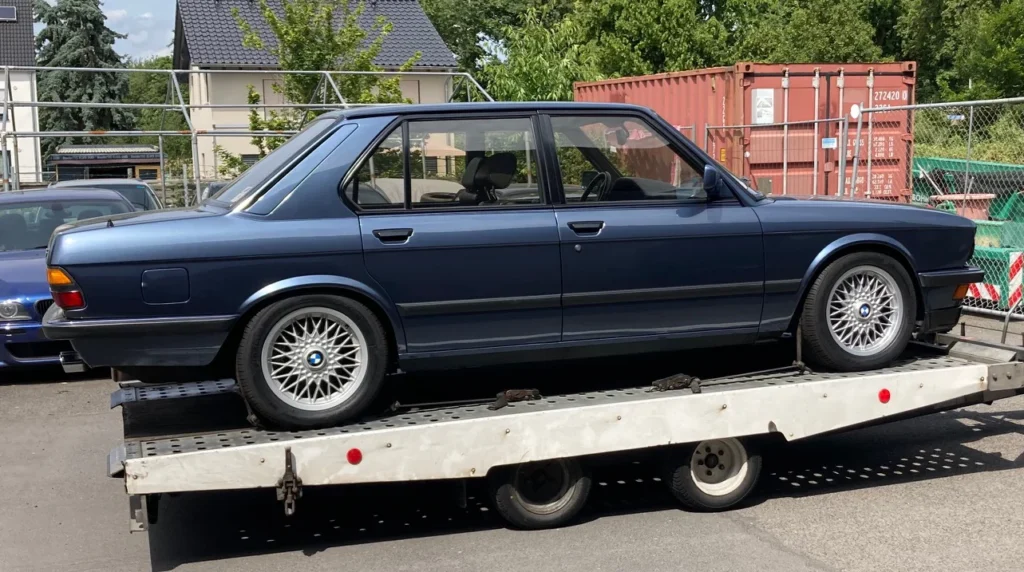 BMW E28 M5 Restomod: Ein echtes Unikat!